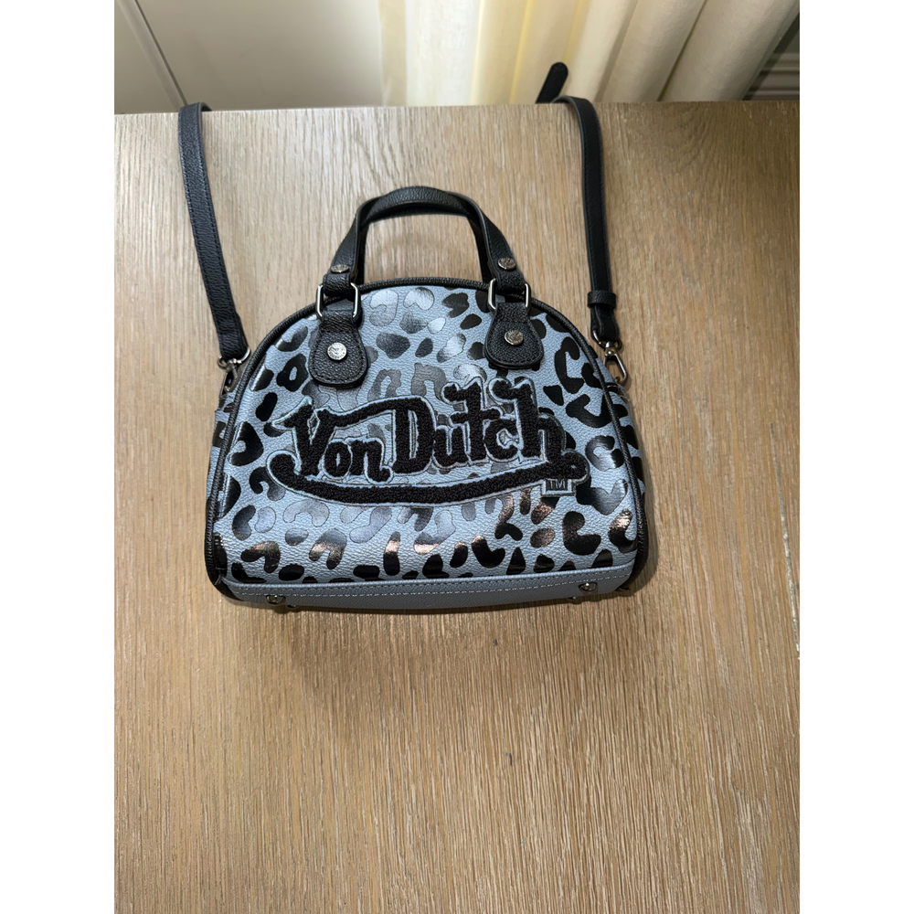 Von Dutch, User: Mtinsta101@gmail.com Von Dutch Blue Leopard Print Handbag - Picture 1 of 5